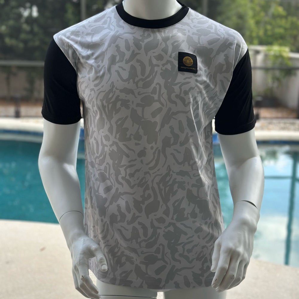 Cirque Du Soleil t-shirt